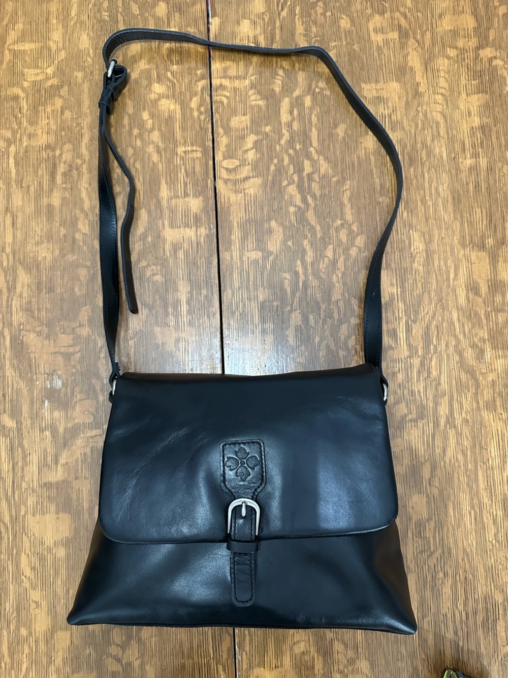 Patricia Nash Mili Leather Crossbody Bag - Picture 4 of 16